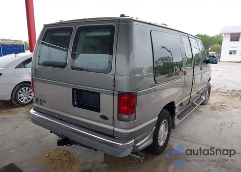 2002 Ford E-150 Commercial/Recreational from USA, damaged, VIN 1FDRE14L52HB52844